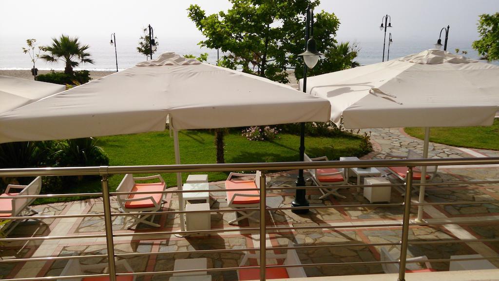 Villa Un Bel Posto Sea View Vrasná Eksteriør bilde