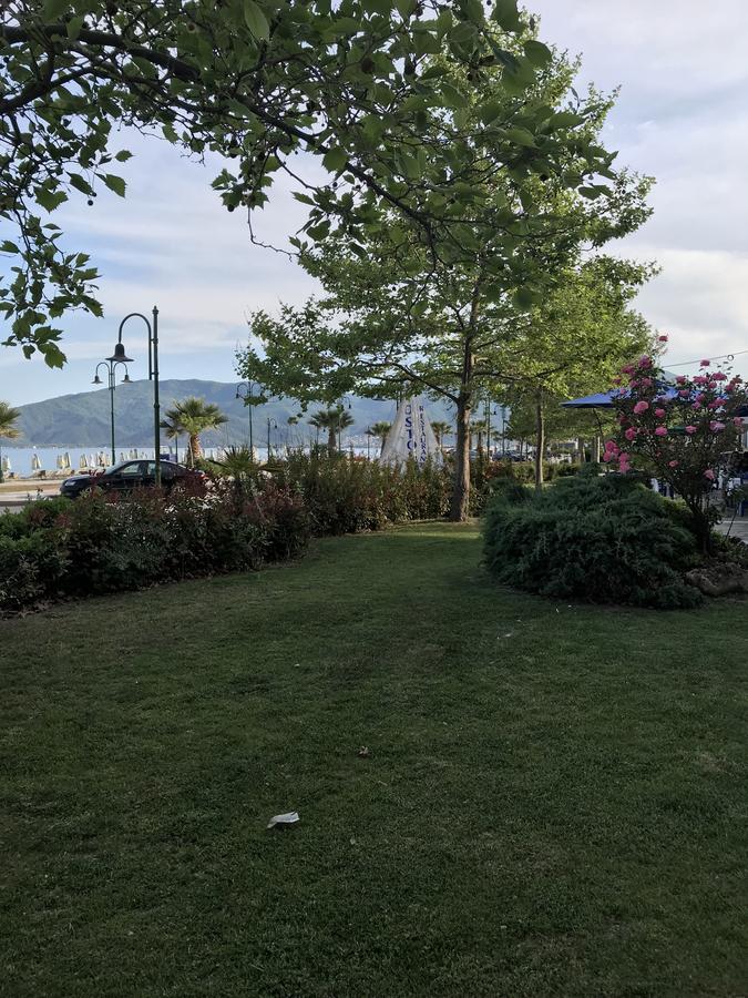 Villa Un Bel Posto Sea View Vrasná Eksteriør bilde