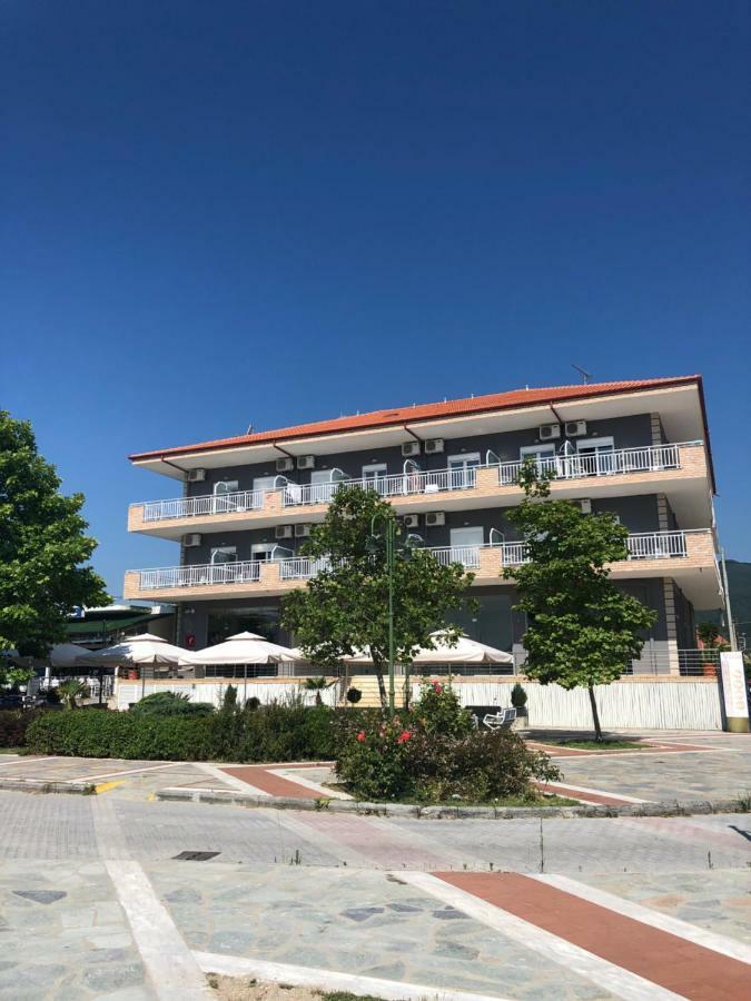 Villa Un Bel Posto Sea View Vrasná Eksteriør bilde